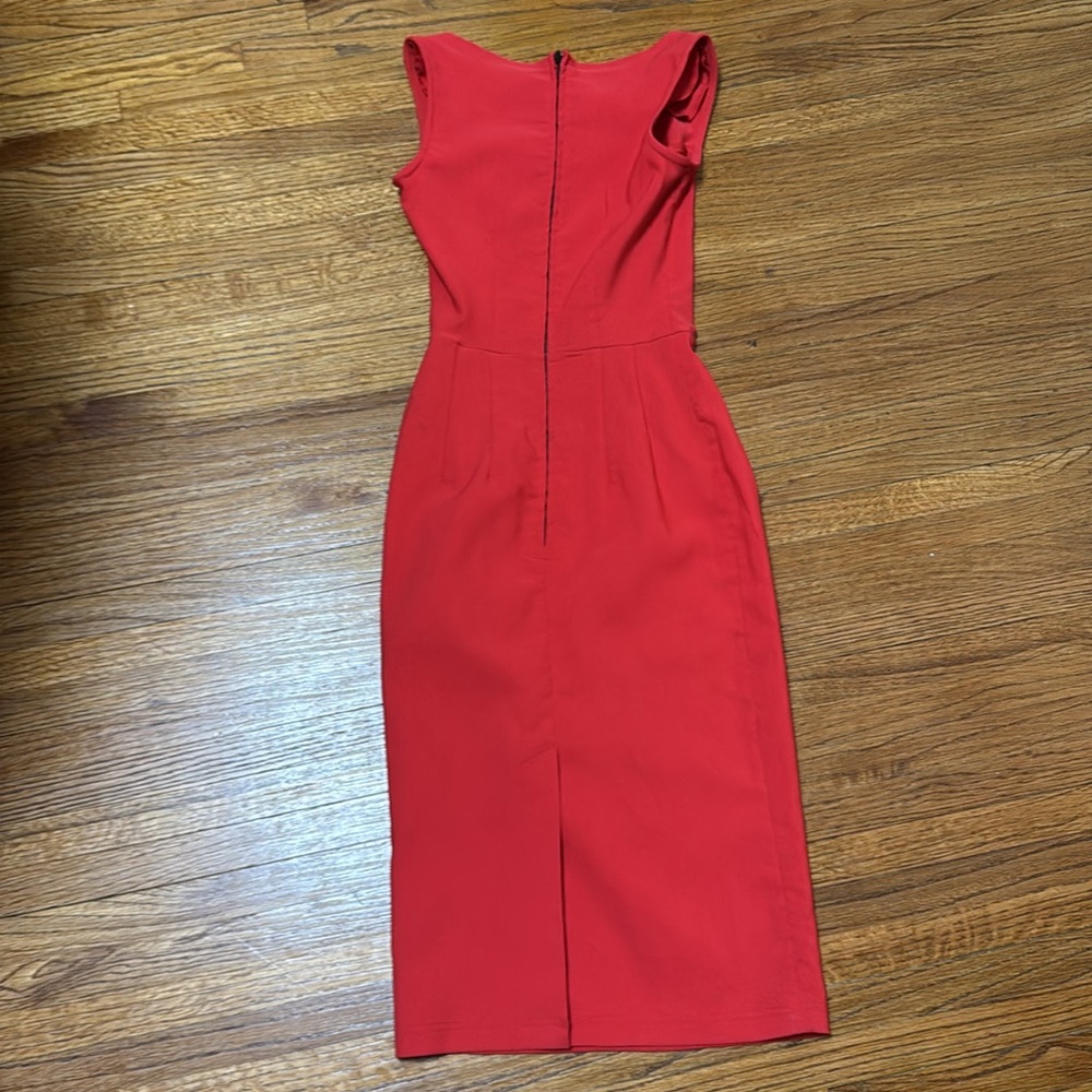 Bettie Page by Tatyana Red Fitted Pencil Dress - Picture 5 of 8